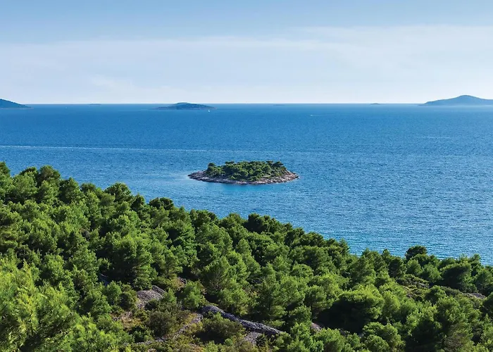 Apartamento Stunning In With Wifi Betina (Sibenik-Knin)